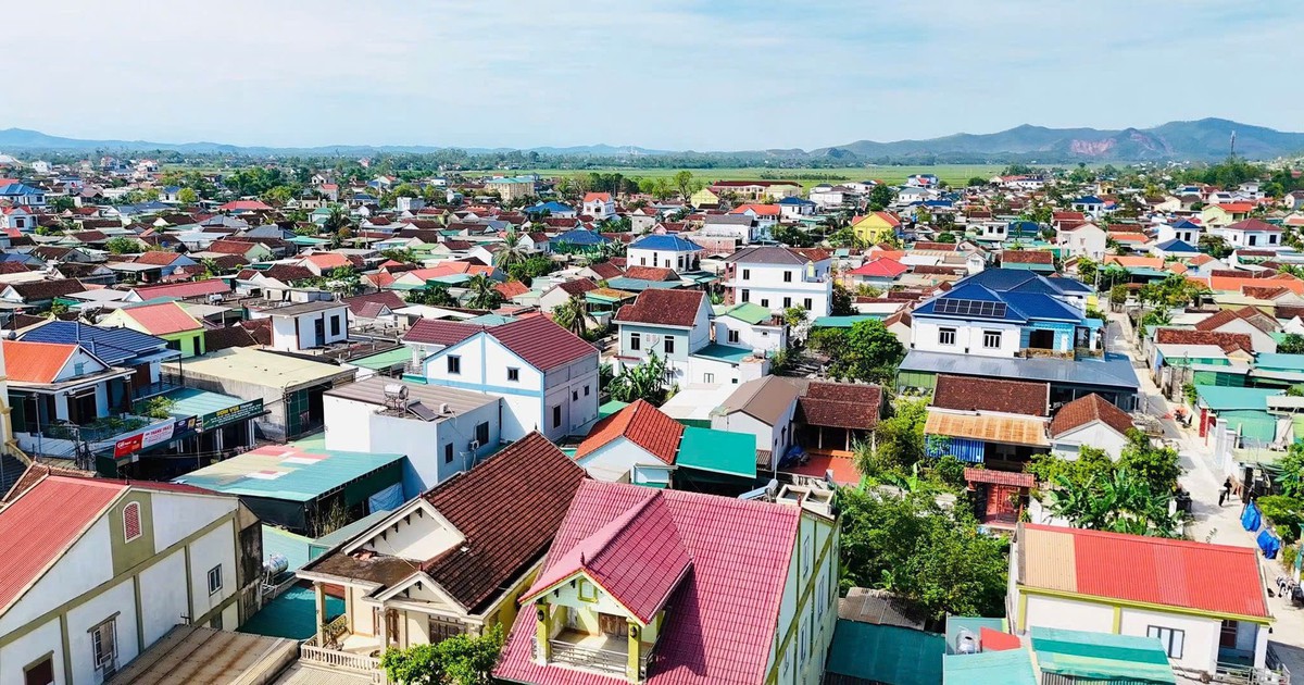 Bộ Nội vụ thông tin về nghiên cứu sáp nhập 705 xã, phường chưa đạt chuẩn