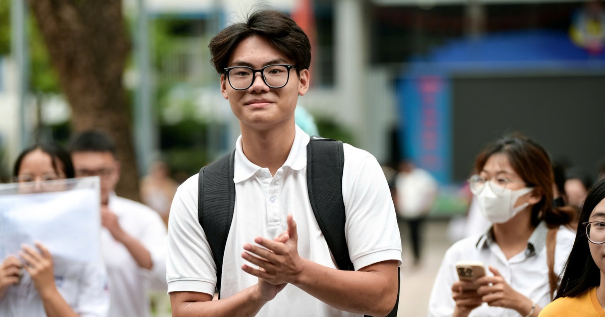 Sinh viên nhóm ngành nào có thể được xét học bổng Chính phủ?