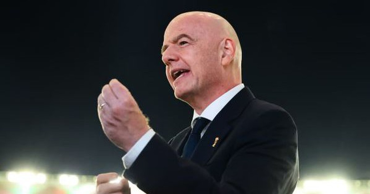 Chủ tịch FIFA tuyên bố hủy bỏ kế hoạch 'bán World Cup'