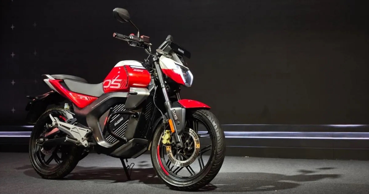 Xe máy điện nhiều công nghệ xịn như ô tô, giá chỉ ngang Honda Lead, đi tới 260km/sạc