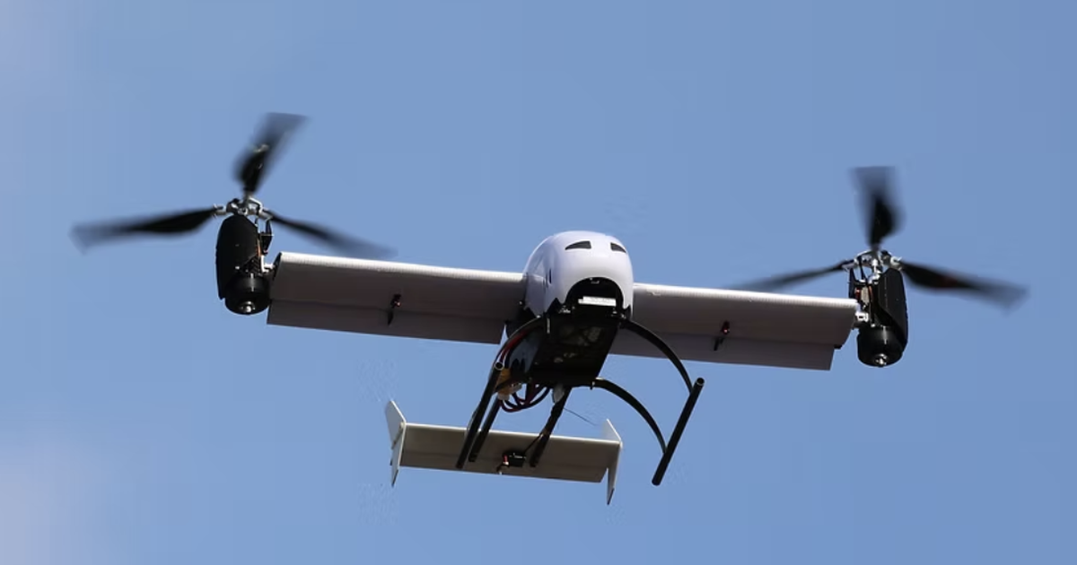 Doanh nghiệp Việt phát triển AI cho UAV hai rotor nghiêng đầu tiên trên thế giới