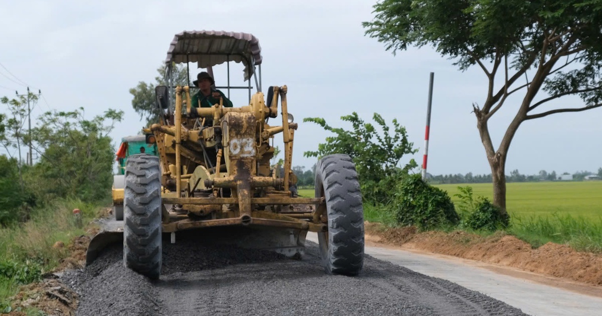 Sửa chữa 11km đường quốc lộ 30 đội vốn, đổi nhà thầu