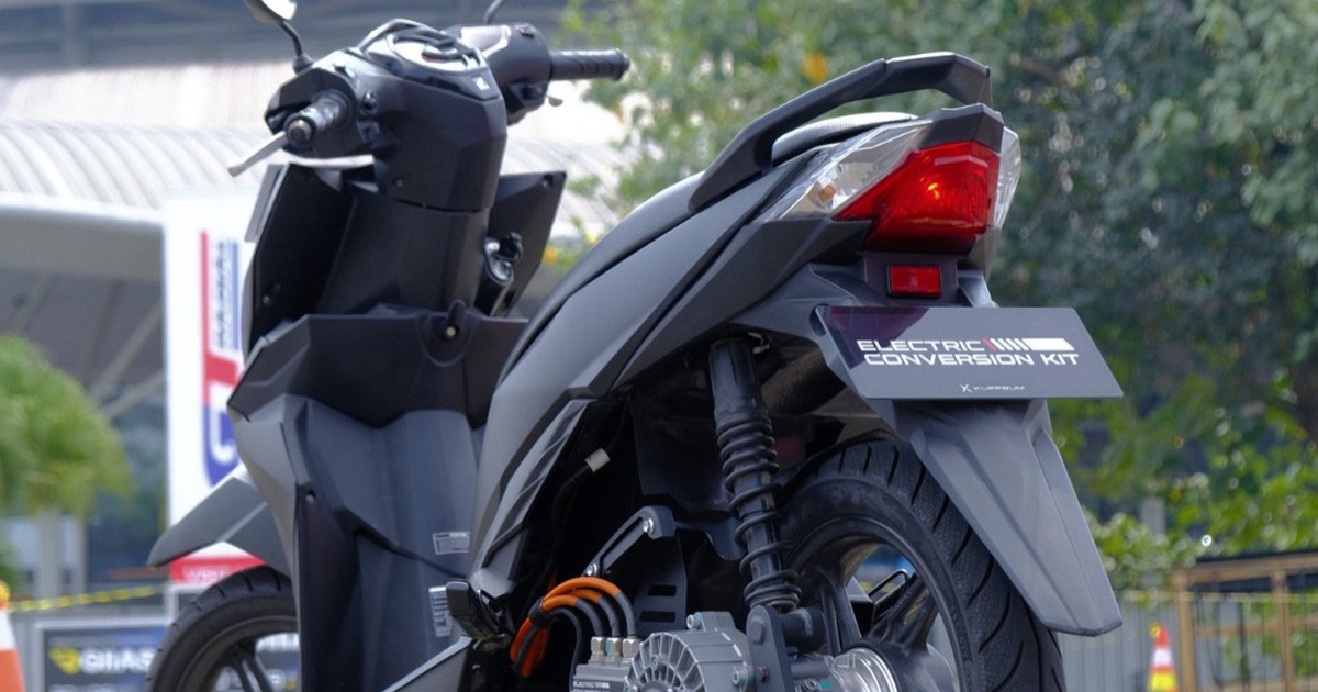 Biến xe máy xăng thành xe điện chỉ trong 2 giờ, chạy 90km/sạc