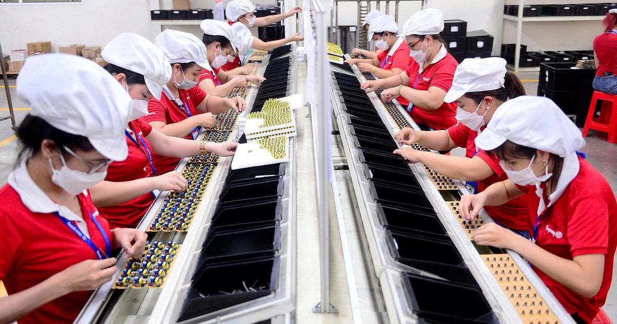 Đề xuất giảm giờ làm khu vực tư xuống 40 - 44 giờ/tuần, đại biểu Quốc hội: Cần thận trọng, có lộ trình