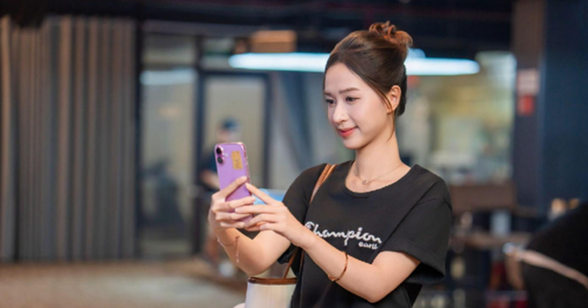 Chấm công miễn phí: Xu hướng mới khiến máy chấm công dần bị thay thế
