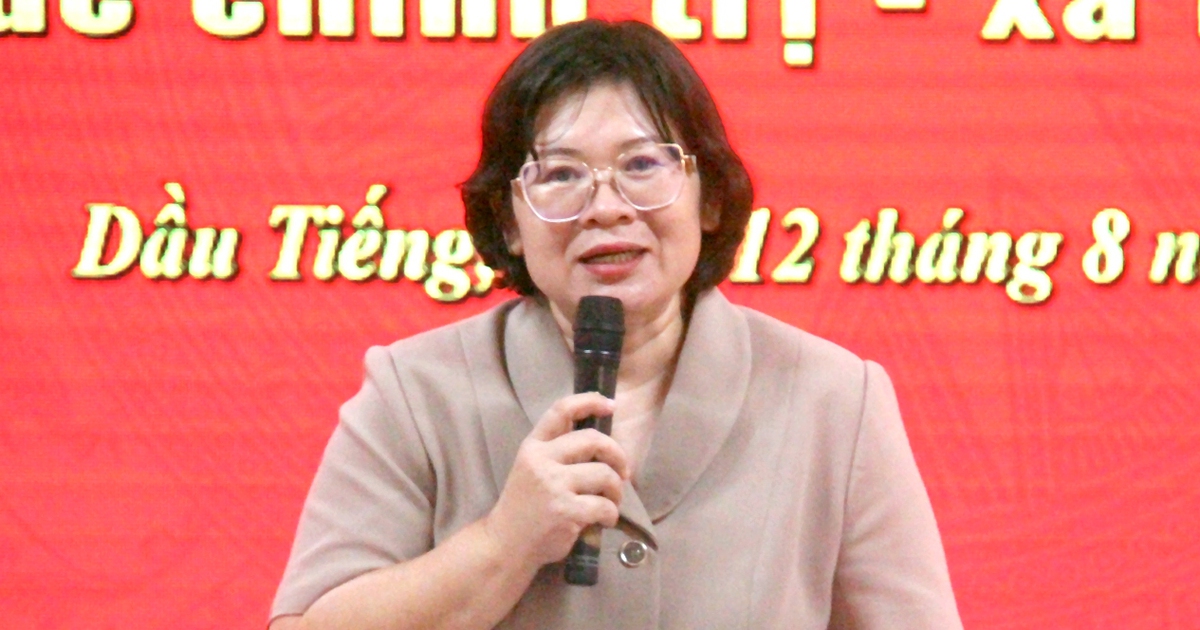 Phó bí thư Thành ủy TP.HCM Văn Thị Bạch Tuyết làm việc với Công ty Cao su Dầu Tiếng