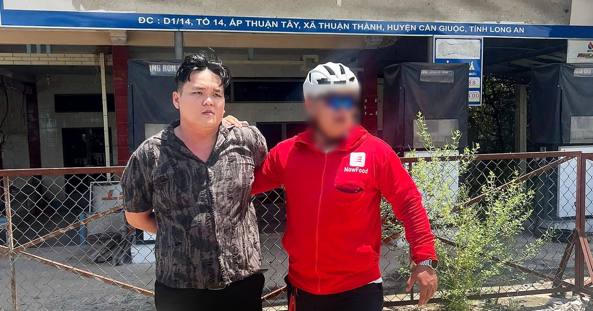TP.HCM: Giả vờ uống cà phê, xin sạc điện thoại để cướp tiền, vàng của nữ chủ quán