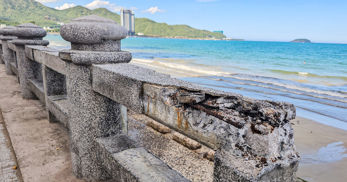 Bạn đọc đòi 'phải thật đẹp, an toàn', hệ thống lan can mới dọc biển Nha Trang hình dáng ra sao?