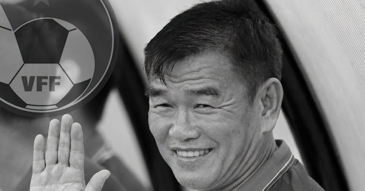 Lê Công Vinh: HLV Phan Thanh Hùng một đời tận tụy với học trò, với bóng đá