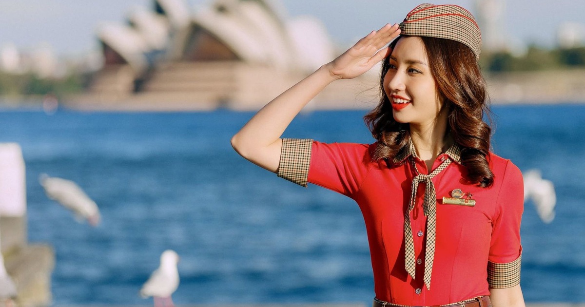 Sắc đỏ Vietjet - Đồng phục tiếp viên đẹp nhất thế giới