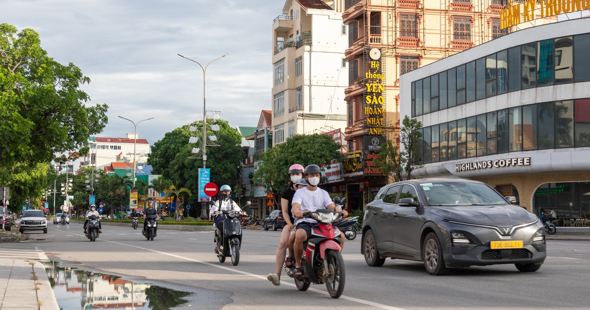 Toàn bộ cán bộ Quảng Trị làm việc ở trung tâm chính trị, trừ ngoại lệ do đặc thù