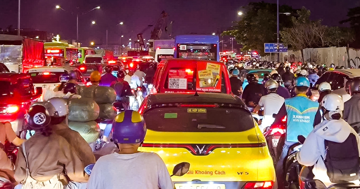 TP.HCM nghiên cứu đóng 2 giao lộ Trường Chinh - Phạm Văn Bạch, Trường Chinh - Chế Lan Viên để giảm ùn tắc