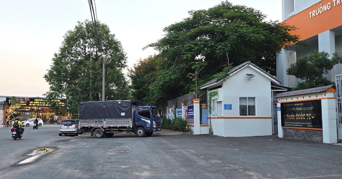 Phường Bình Trưng: Quán nhậu mọc gần trường học trên đất chỉ được xây tạm các công trình thể thao