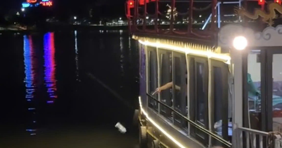 Vietnam’s Hue investigates clip of tourist boat staff dumping trash into iconic Perfume River