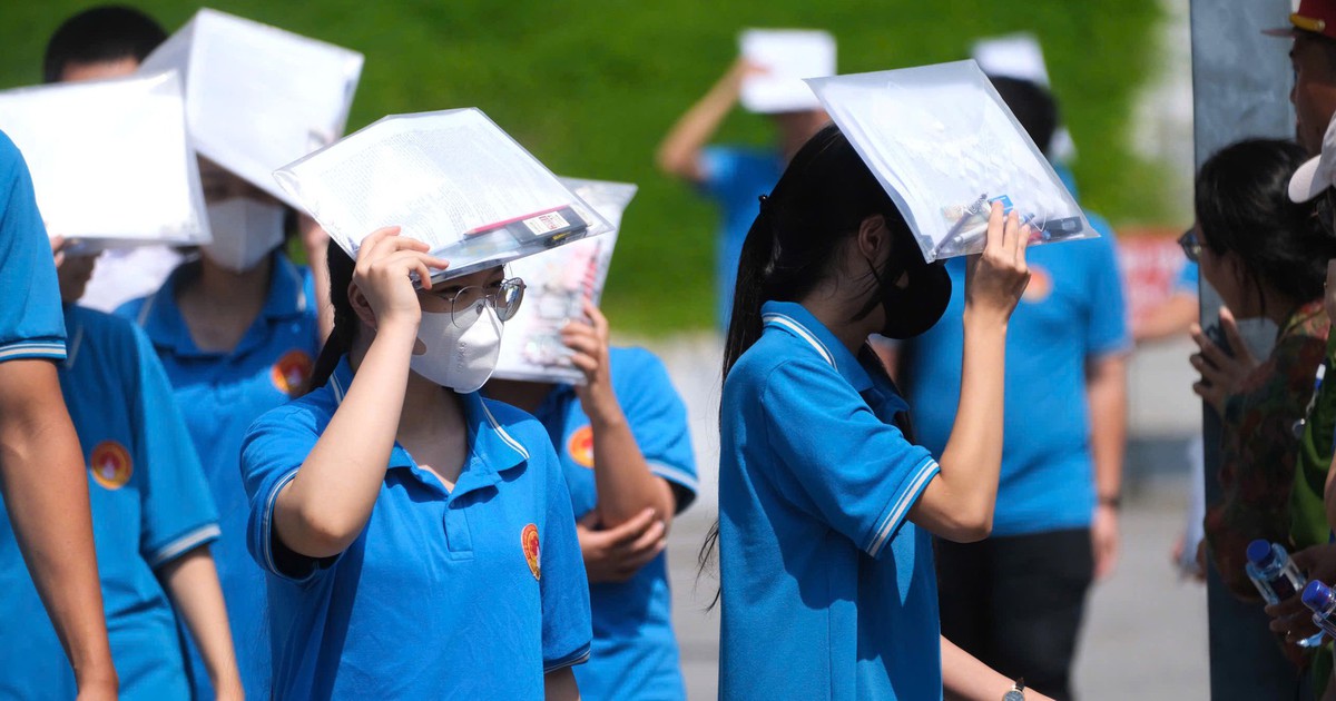 11 học sinh chuyên Tuyên Quang dự kiến đỗ đại học Y Hà Nội sau thi lại