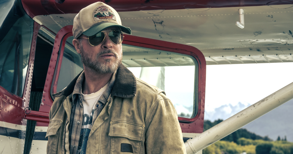 Trailer Trái tim quái thú đầy cảm xúc của Brad Pitt và chú chó Odin