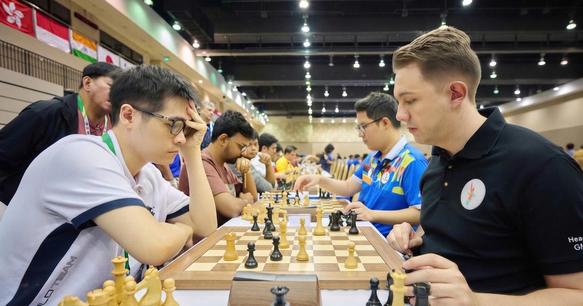 Vượt qua Carlsen, Lê Tuấn Minh vô địch giải Titled Tuesday