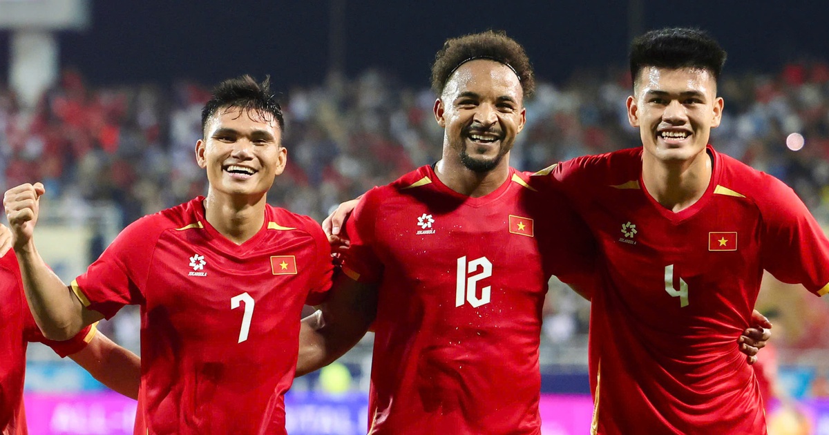 Việt Nam đối đầu Thái Lan ở 3 trận chung kết ASEAN Cup liên tiếp
