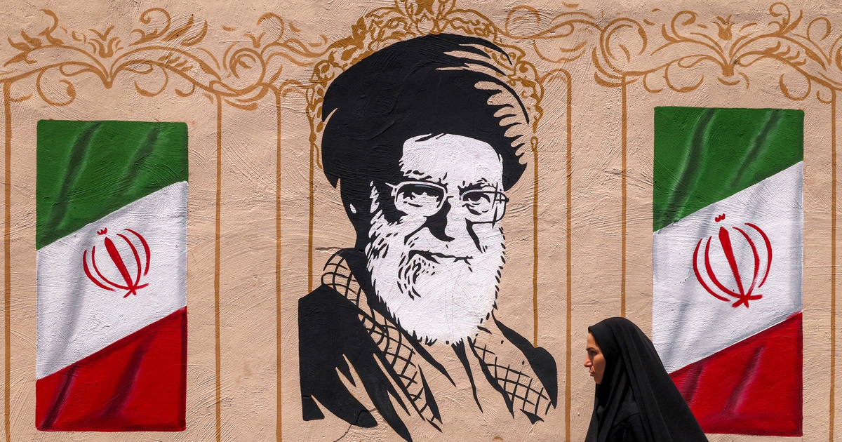 Iran cảnh báo vùng Vịnh sau khi bị UAE cắt đứt quan hệ kinh tế
