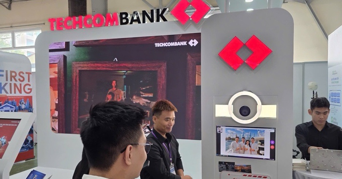 Tiên phong ứng dụng dữ liệu và AI, Techcombank tiếp tục dẫn dắt chuyển đổi số ngành ngân hàng