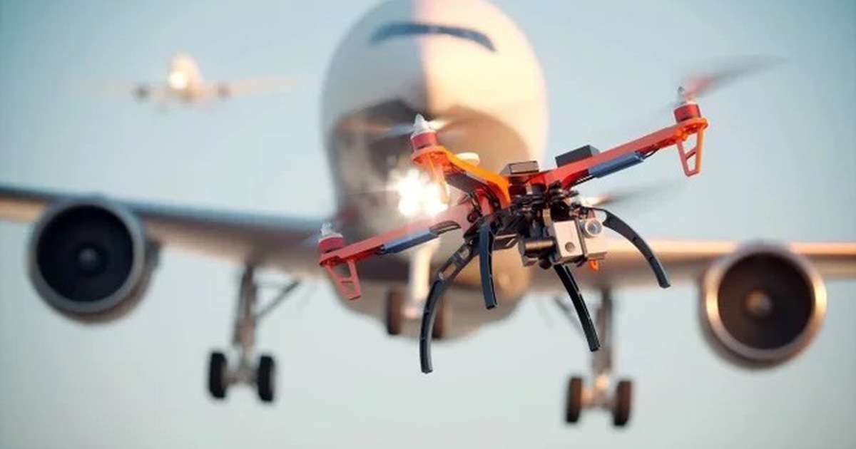 Drone, diều uy hiếp sân bay: Không thể chờ sự cố mới ứng phó