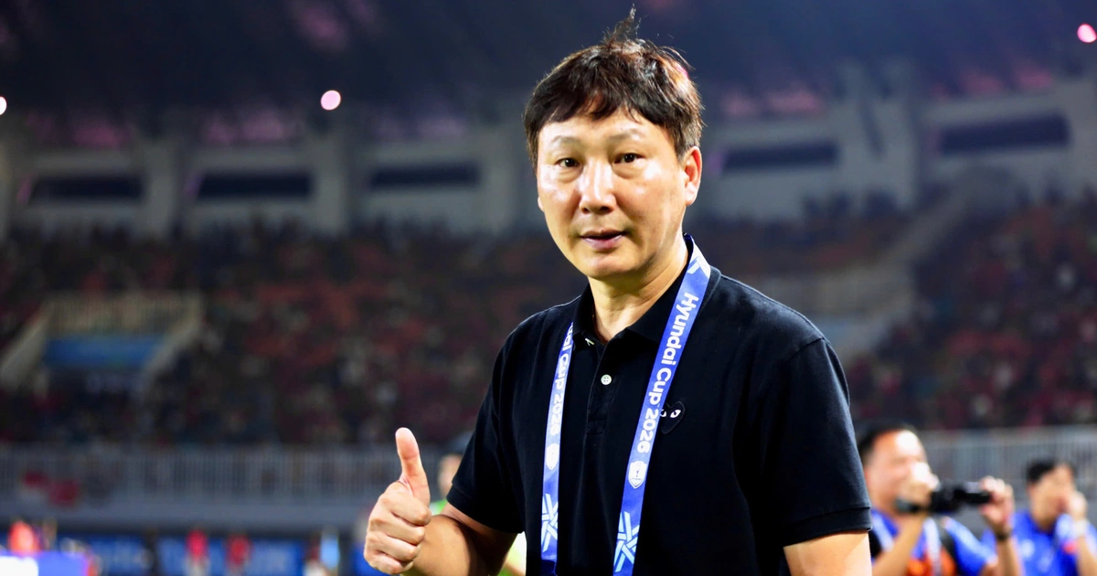 HLV Kim Sang Sik có thể làm ông Park Hang Seo 'đau lòng'