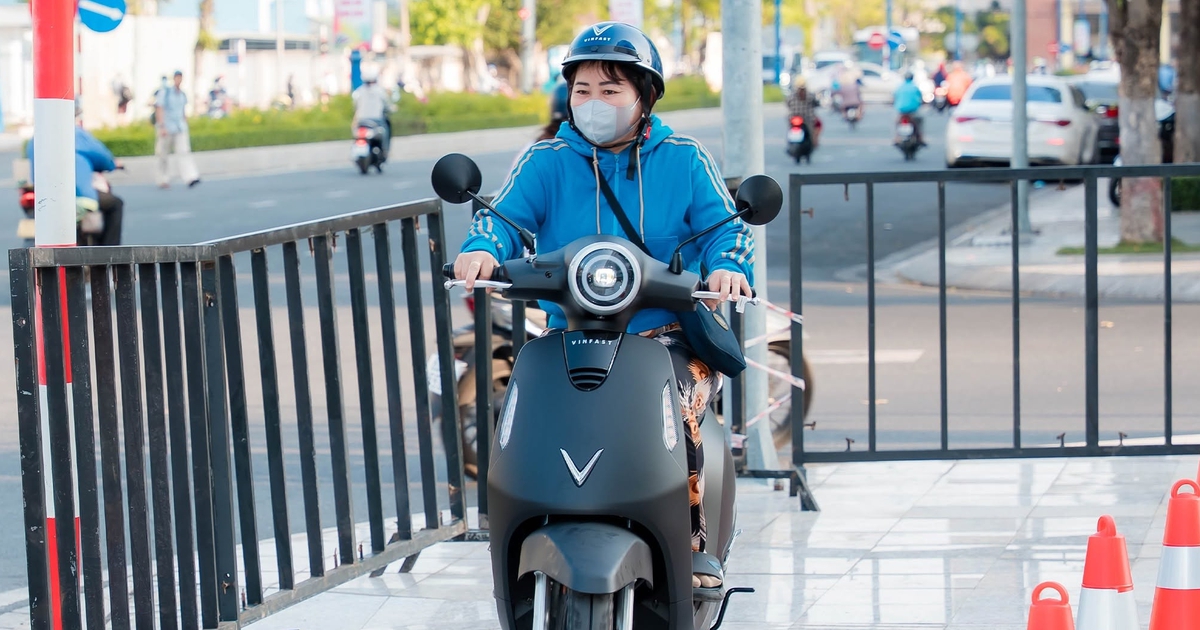 'Xe xăng là chính, xe máy điện là chiếc thứ hai, nhưng thực ra phải ngược lại'