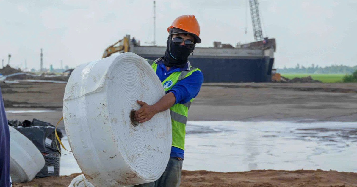 30 cây cầu đã thi công, cao tốc qua Cần Thơ còn vướng ở đâu?