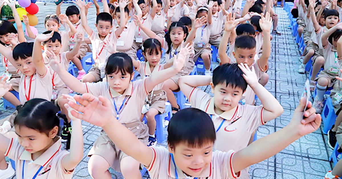 Học sinh lớp 1 làm quen trường mới bằng những trò chơi ‘bí ẩn’