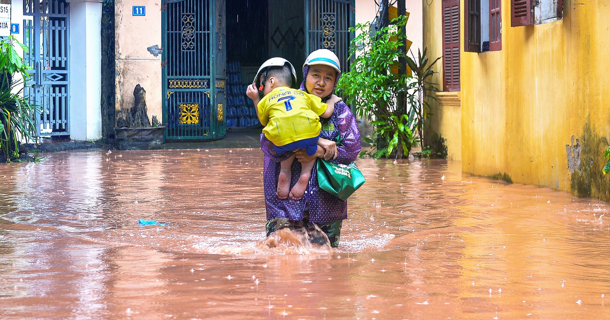 Người dân Lạng Sơn kể chuyện lũ lên trong đêm, những hình ảnh mới nhất tại hiện trường
