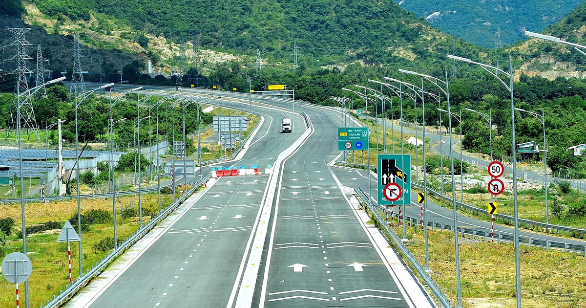 Đi cao tốc Bắc - Nam phía Đông dịp lễ Quốc khánh 2-9, có những trạm dừng nghỉ nào?