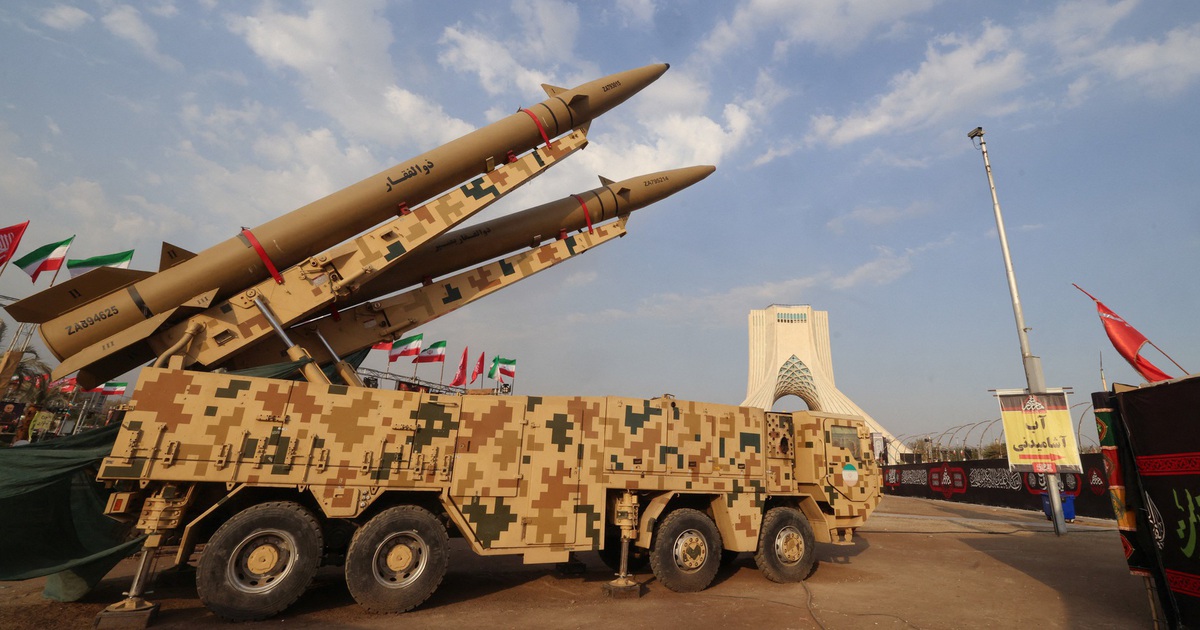 Iran tuyên bố đã chuyển từ phòng thủ sang tấn công trong cuộc chiến với Mỹ