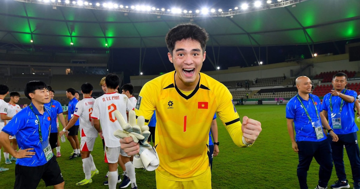 Cầu thủ nào của tuyển Việt Nam không đá phút nào vẫn 2 lần vô địch ASEAN Cup?