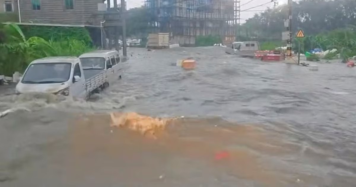 Nepal flash flood washes away villages, damages roads, power projects