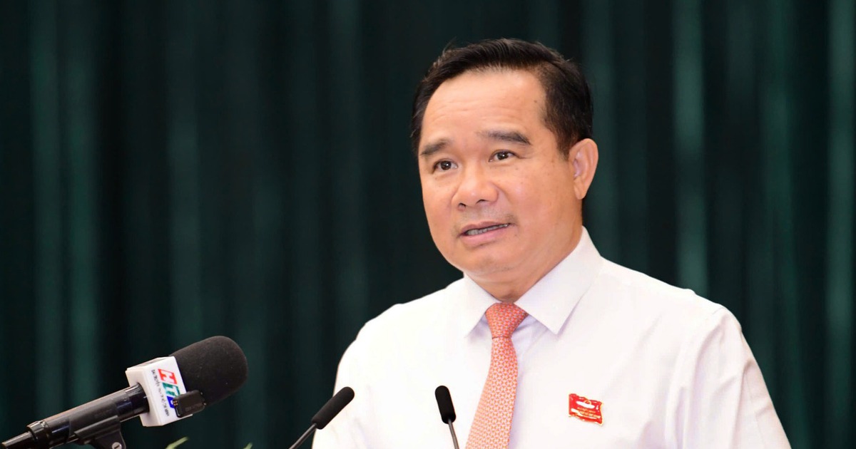 Chủ tịch UBND TP.HCM: Ưu tiên hoàn thành các tuyến giao thông liên vùng trong nhiệm kỳ