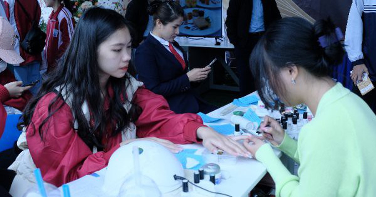 Có chứng chỉ vẫn phải đào tạo nghề lại khoảng… 500 giờ