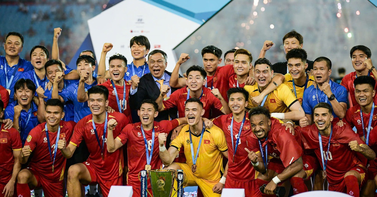 Thủ tướng Lê Minh Hưng: Chiến thắng của đội tuyển Việt Nam là nguồn cảm hứng mạnh mẽ