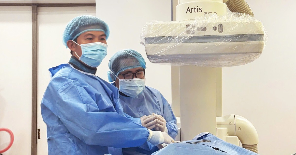 Trung tâm Y tế Thuận An hội chẩn từ xa với Bệnh viện Thủ Đức cứu sống thanh niên nguy kịch