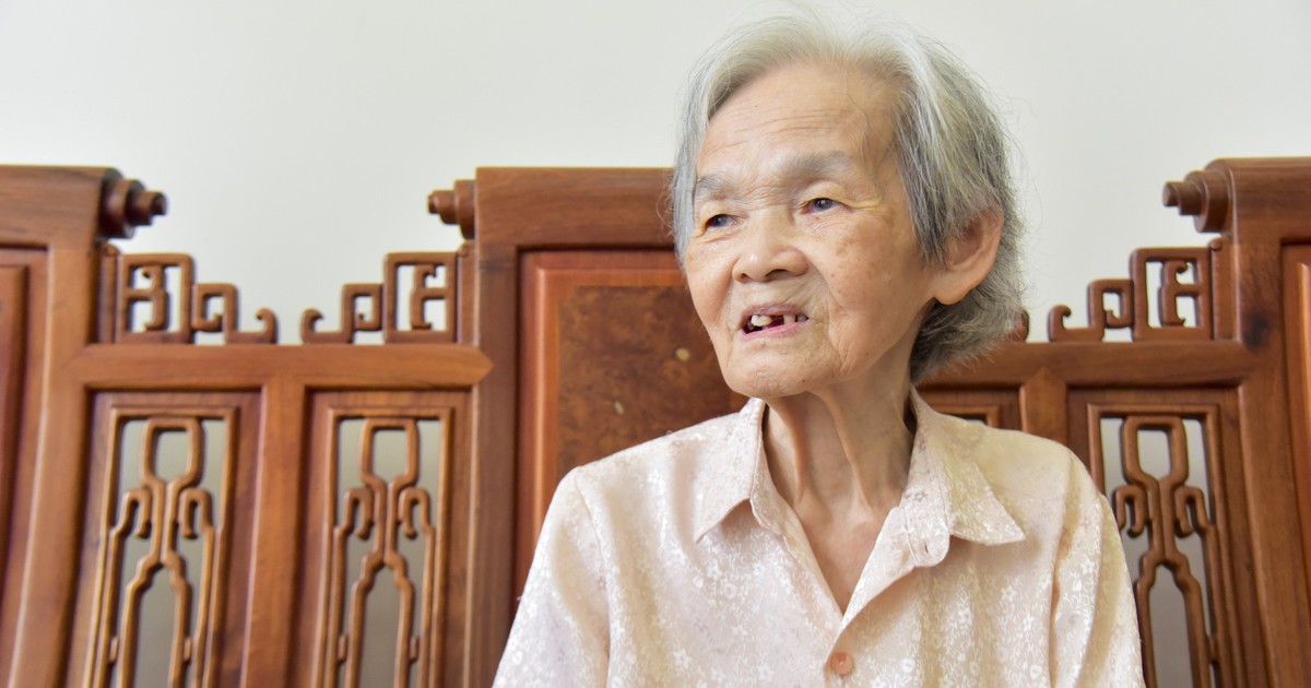 Con gái liệt sĩ Nguyễn Thị Minh Khai: Xương cốt mẹ hòa vào đất, mong thành phố xác định nơi mẹ nằm