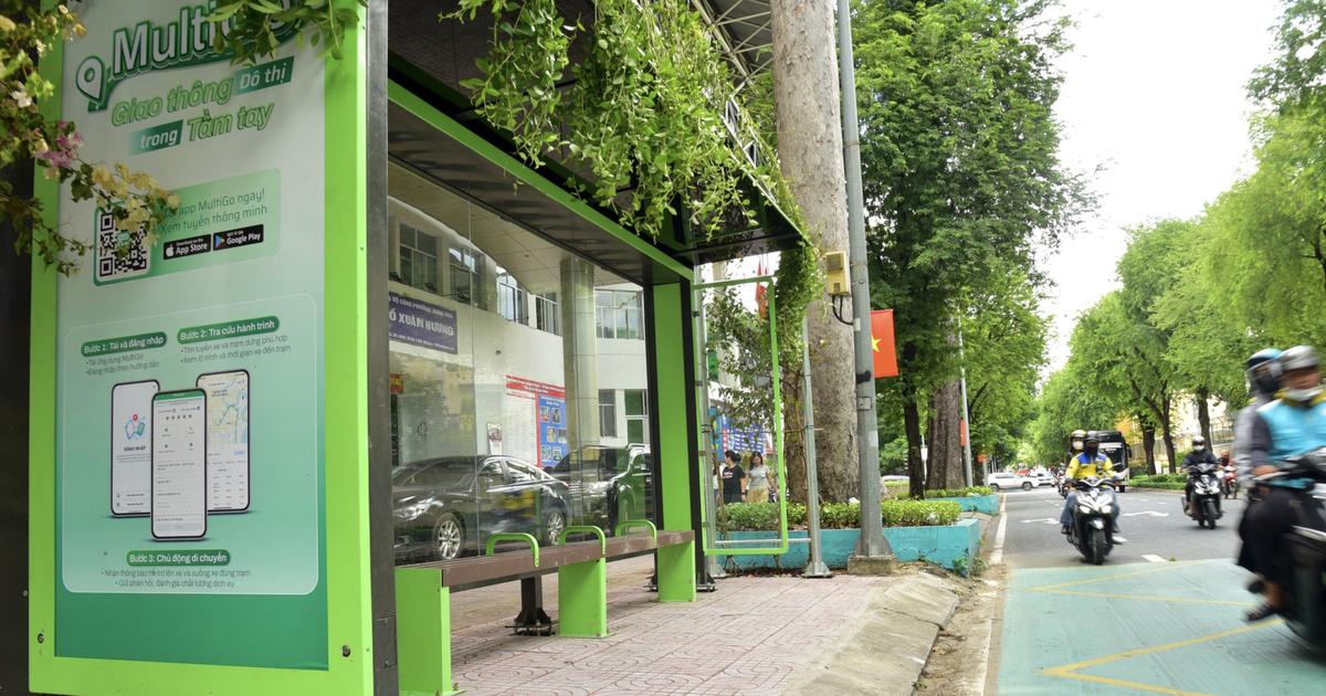 Ho Chi Minh City bus stops turn green, cooler, safer with cameras