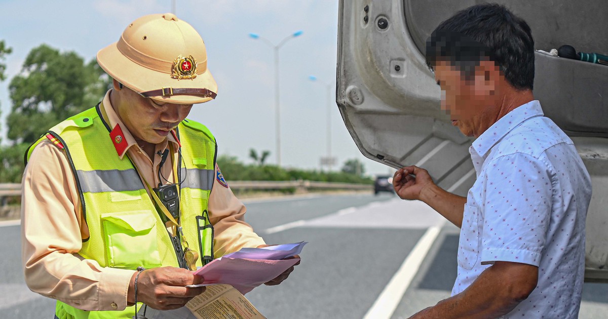 Cảnh sát giao thông kiểm soát xuyên suốt kỳ nghỉ lễ, tập trung xử lý vi phạm nào?
