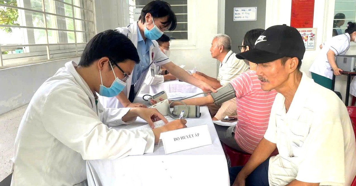 Lần đầu trạm y tế TP.HCM mở hội nghị, bàn cách chăm sóc sức khỏe người dân