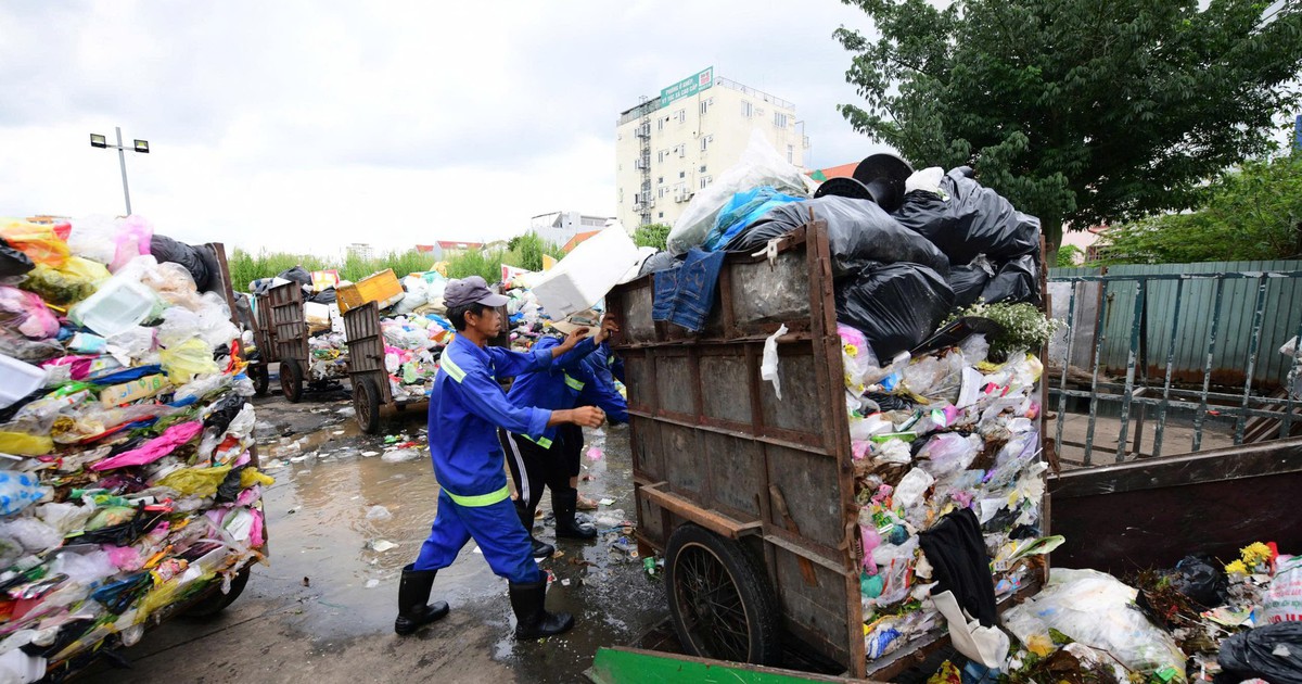 TP.HCM đang làm gì để giải bài toán 14.000 tấn rác/ngày?