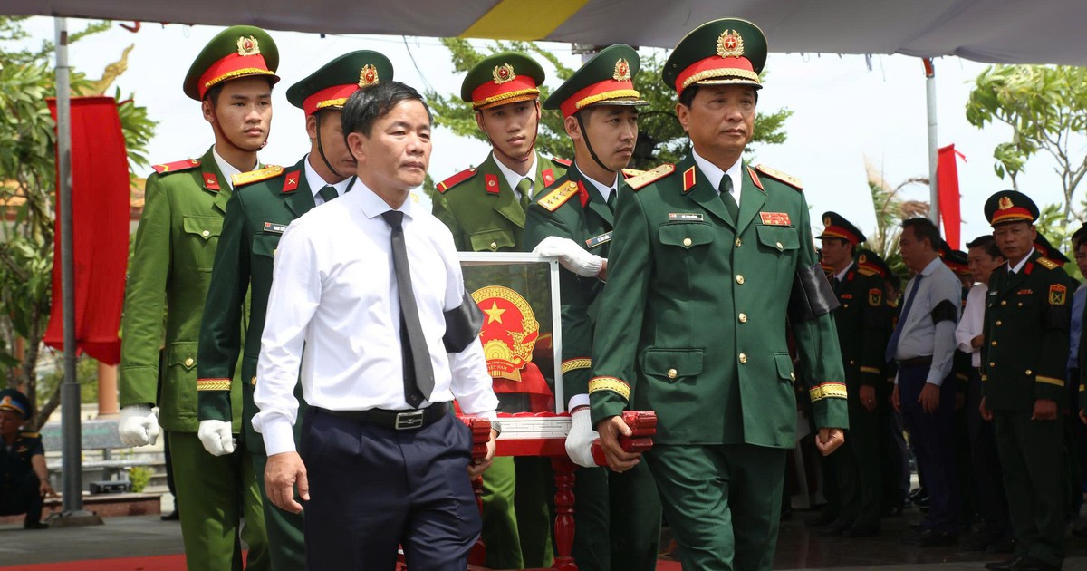 Quảng Trị truy điệu, an táng 13 hài cốt liệt sĩ tìm thấy tại Câu Nhi