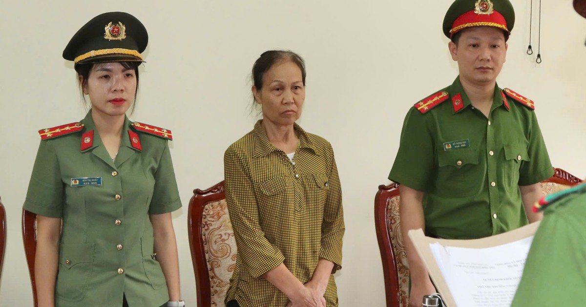 Dùng hàn the làm hàng trăm kg bánh cuốn, người phụ nữ 66 tuổi bị khởi tố