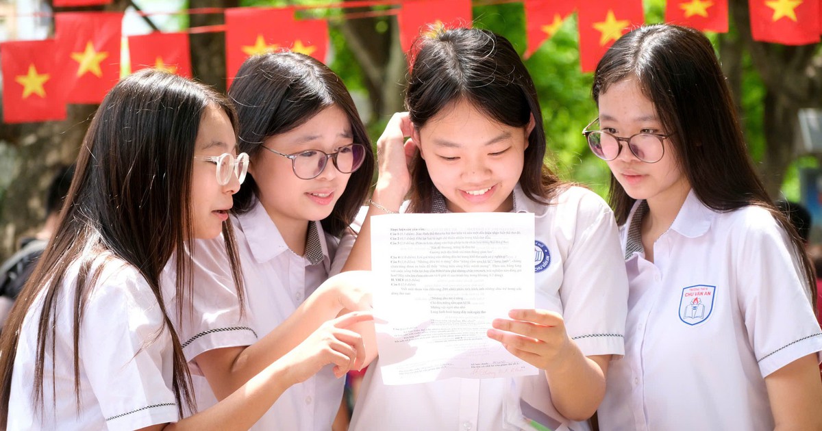 Bộ Giáo dục định hướng tuyển sinh lớp 10: Chỉ thi ở nơi trường công chưa đáp ứng đủ nhu cầu
