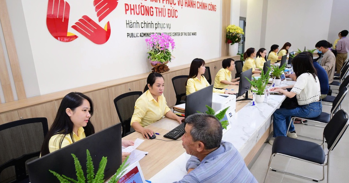 Chính phủ: Mở rộng nguồn tiếp nhận công chức, quy định mới về xếp lương, bổ nhiệm