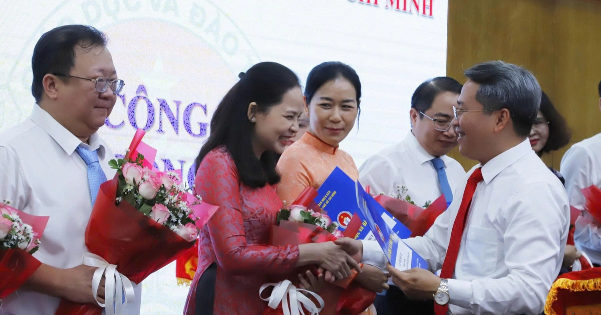 TP.HCM bổ nhiệm, điều động nhiều cán bộ quản lý giáo dục ở các vị trí quan trọng