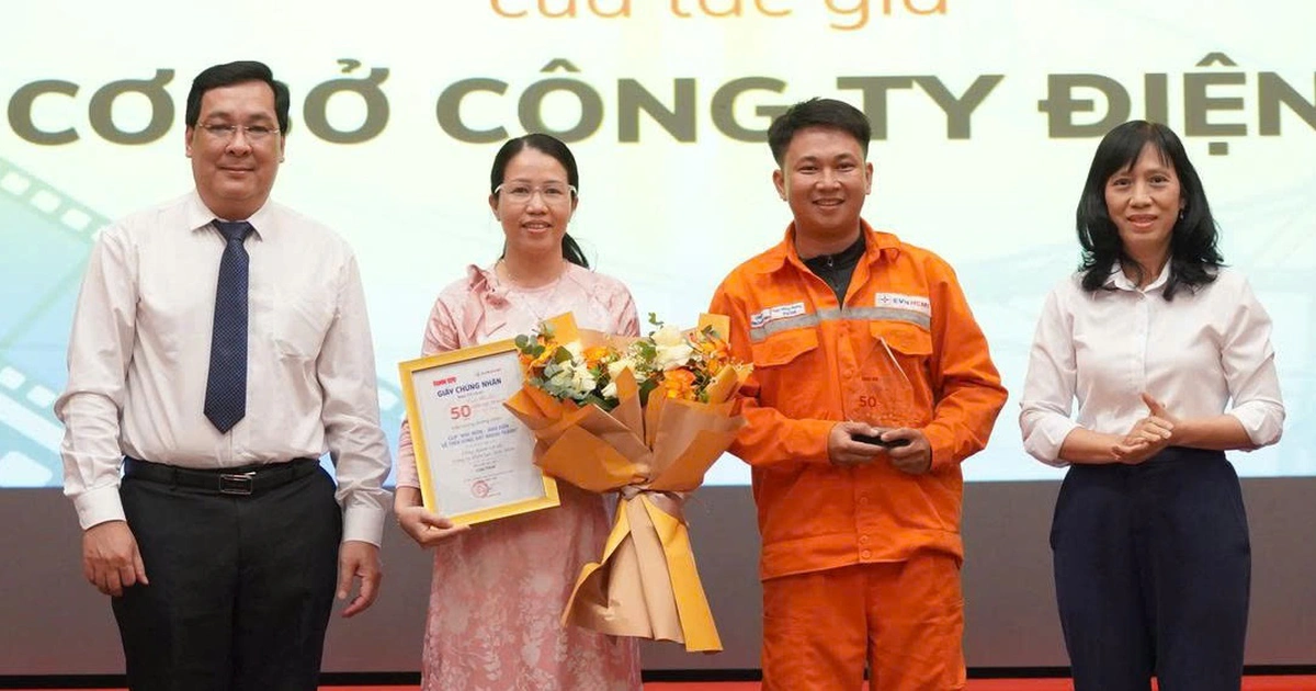 'Hóc Môn, ánh điện về trên vùng đất ngoại thành' đạt giải nhất 50 năm Điện lực TP.HCM kiến tạo tương lai