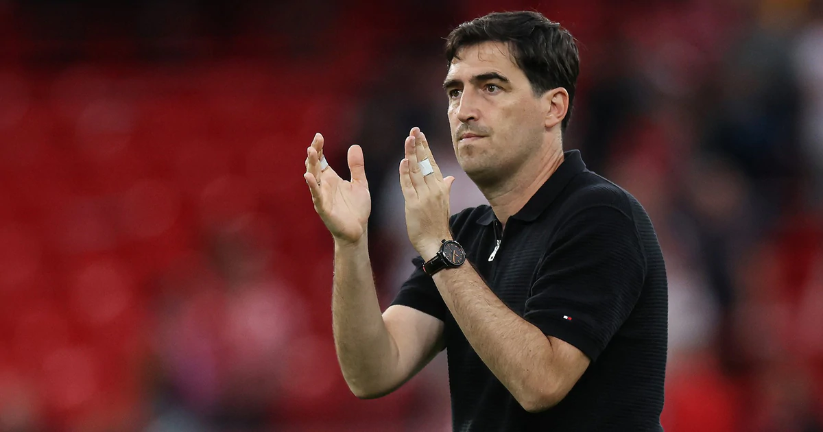 HLV Liverpool tức giận, chê trọng tài Ngoại hạng Anh thiếu chuyên nghiệp